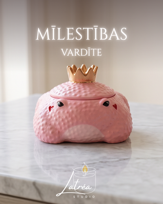 Mīlestības vardes svece